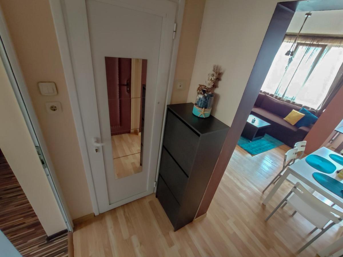Lunapart Varna Exteriör bild