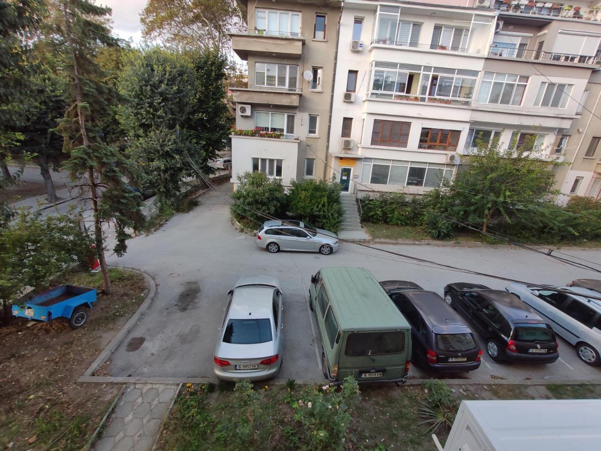 Lunapart Varna Exteriör bild